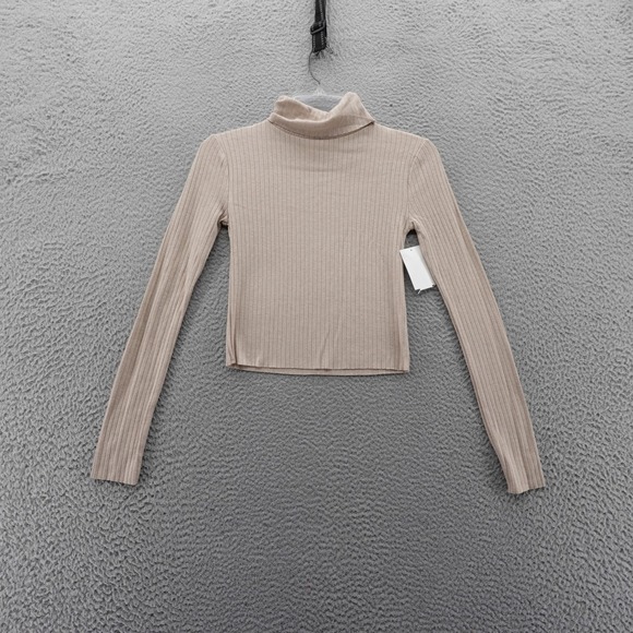 Urban Social Sweaters - Urban Social Ribbed Knit Turtleneck Long Sleeve Cropped Top‎ Beige Small NEW